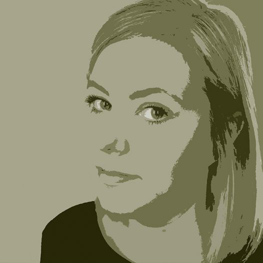Leuphana-Erfahrungsberichte im Podcastformat - Adrienne Becker im Portrait: Karriere leupht als Head of Social Media