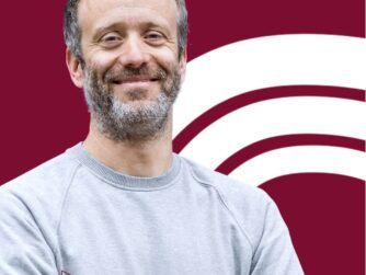 Communicorn-Podcast-Cover mit Timm Duffner von HEYHO